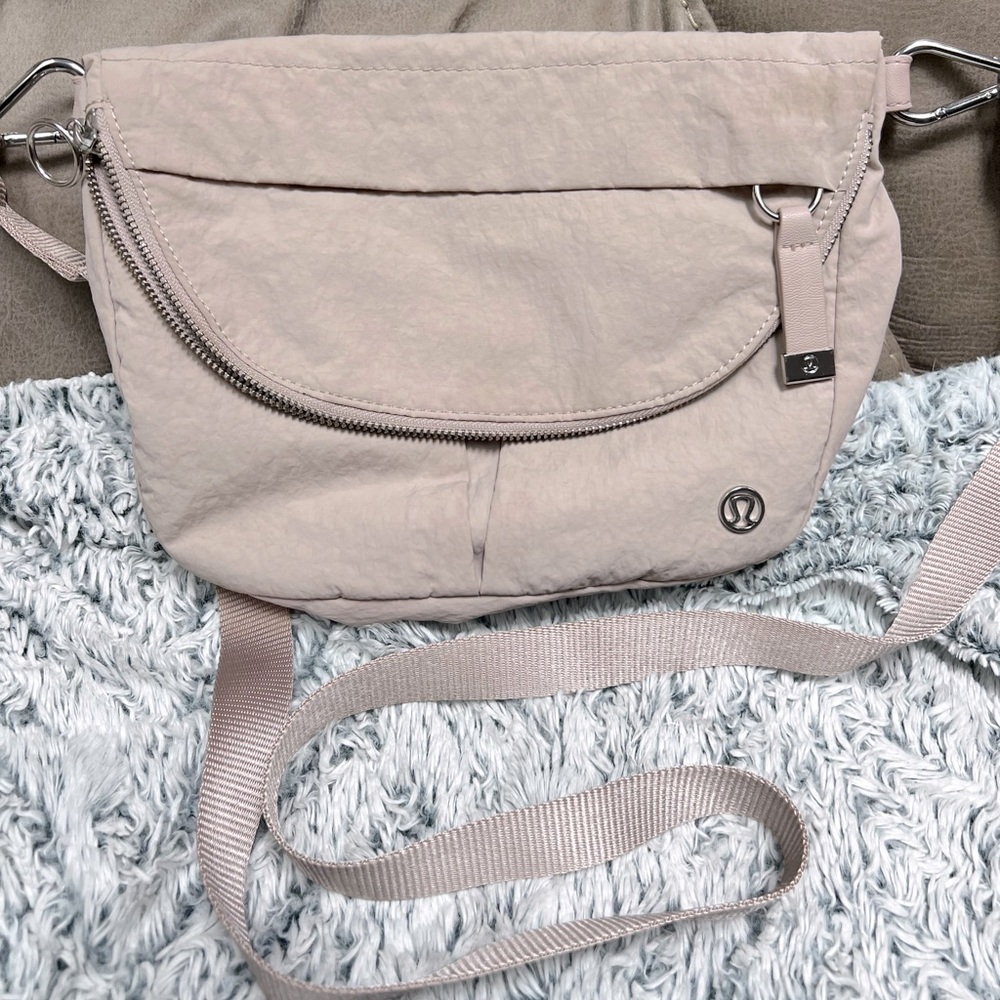 Lululemon Festival Bag